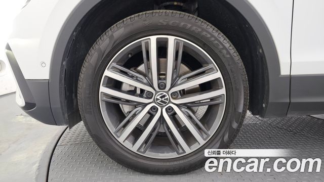 Volkswagen Tiguan из Кореи Encar