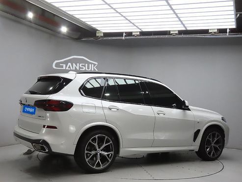 BMW X5 xDrive 40i M Sport — пробег 10 664 км — фото 4 из 5