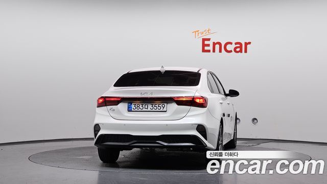 Kia K3 из Кореи Encar