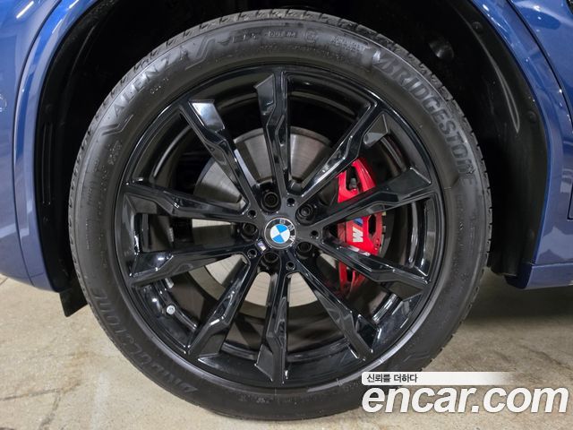 BMW X4 xDrive20i M Sport Pro Special Edition — пробег 5 359 км — фото 5 из 5