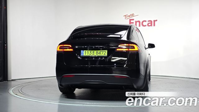 Tesla Model X AWD — пробег 56 494 км — фото 4 из 5