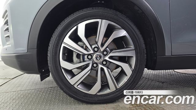 Ssangyong TIBOLI из Кореи Encar