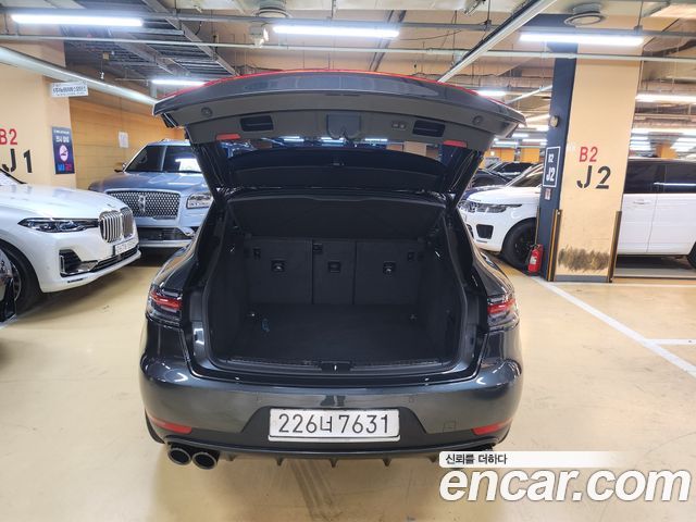 Porsche Macan из Кореи Encar
