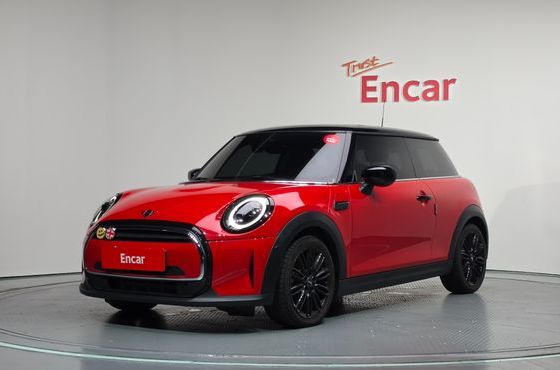 Mini Cooper 클래식 플러스 3rd — пробег 17 933 км — фото 1 из 5
