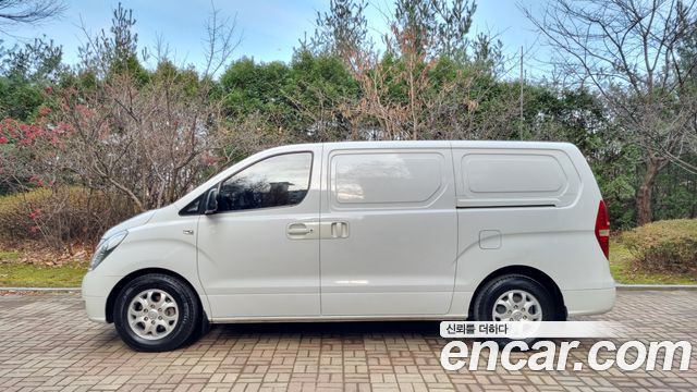 Hyundai Starex 3-Seater VAN CVX Deluxe — пробег 162 000 км — фото 2 из 5
