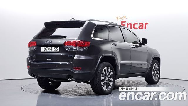Jeep Cherokee 3.6 Limited WK2 — пробег 92 344 км — фото 2 из 5