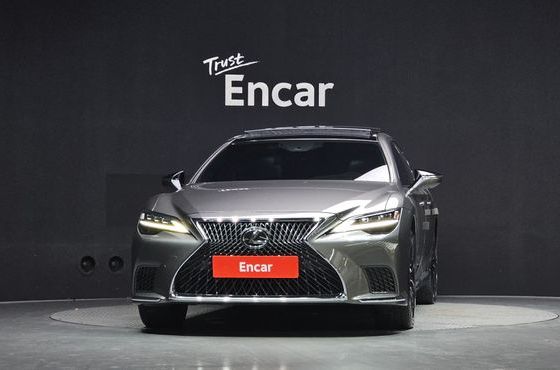 Lexus LS 3.5 Luxury AWD — пробег 147 964 км — фото 3 из 5