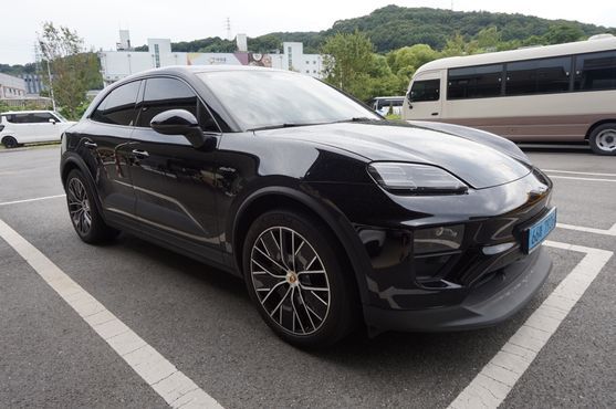Porsche Macan 4S — пробег 23 800 км — фото 1 из 5