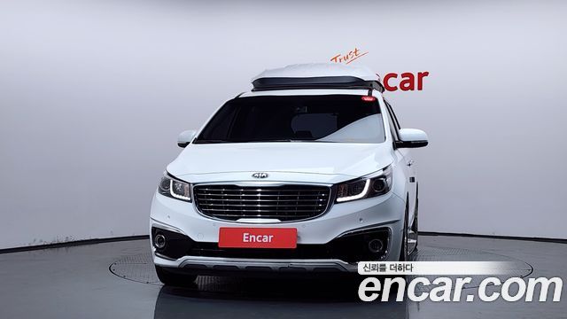 Kia Carnival 9-seater Outdoor Prestige — пробег 128 317 км — фото 3 из 5