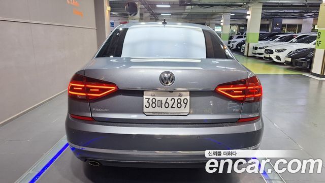 Volkswagen Passat 2.0 TSI B7 — пробег 158 989 км — фото 4 из 5