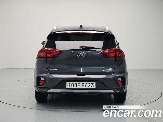 Kia Niro из Кореи Encar