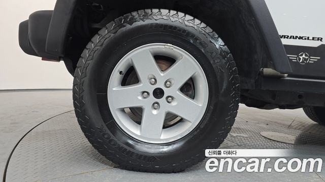 Jeep Wrangler 3.6 Sport 2Door — пробег 79 330 км — фото 5 из 5