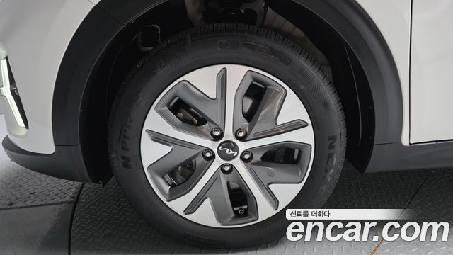 Kia Niro из Кореи Encar