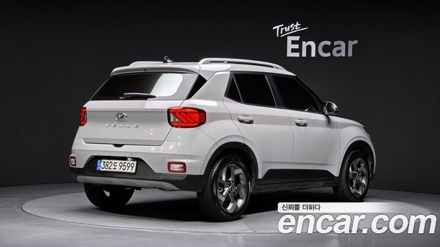 Hyundai Venue из Кореи Encar