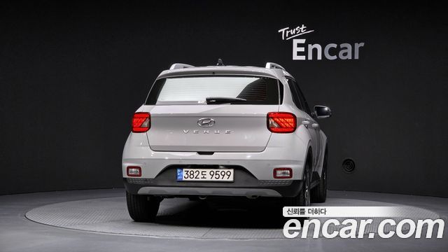Hyundai Venue из Кореи Encar