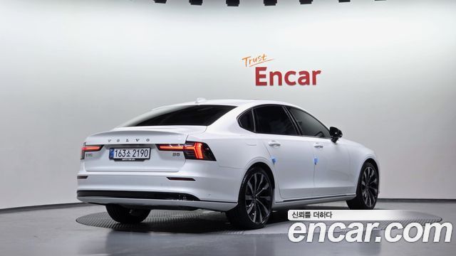 Volvo S90 из Кореи Encar