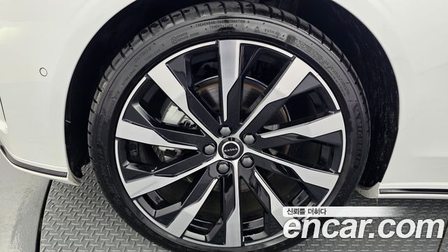 Volvo S90 из Кореи Encar