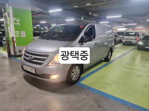 Hyundai Starex 3-Seater LPi VAN Smart — пробег 161 500 км — фото 1 из 5