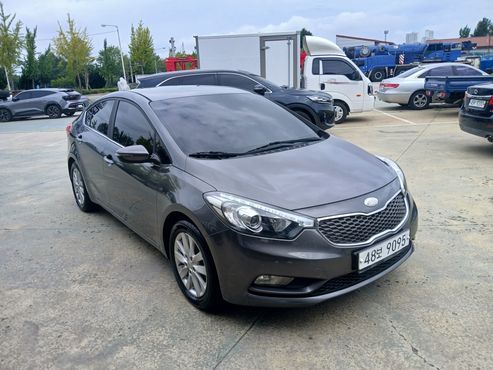 Kia K3 Prestige — пробег 179 000 км — фото 2 из 5