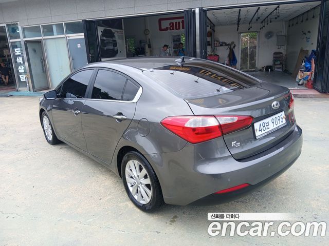 Kia K3 Prestige — пробег 179 000 км — фото 4 из 5