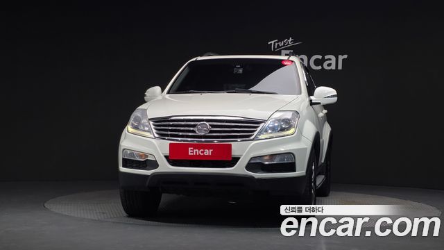 Ssangyong Rexton 2.0 4WD RX7 Luxury — пробег 125 117 км — фото 3 из 5