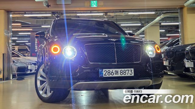Bentley Bentayga 4.0 V8 — пробег 39 500 км — фото 4 из 5
