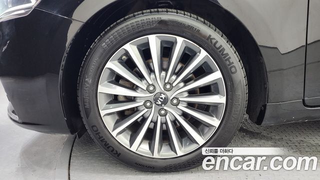 Kia K7 из Кореи Encar