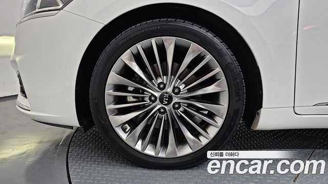 Kia K7 из Кореи Encar