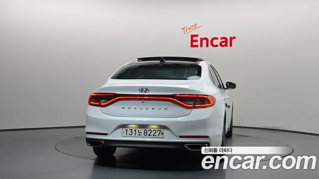 Hyundai Grandeur 3.0 LPi Modern (Rental Car) — пробег 187 072 км — фото 4 из 5
