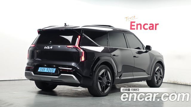 Kia EV9 из Кореи Encar