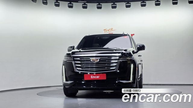 Cadillac Escalade 6.2 Premium Luxury Platinum — пробег 28 377 км — фото 3 из 5