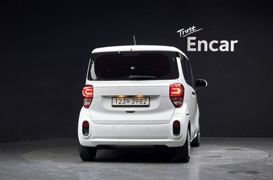 Kia RAY Van Prestige — пробег 37 330 км — фото 4 из 5