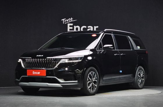 Kia Carnival Diesel 9-Seater Prestige — пробег 56 020 км — фото 1 из 5