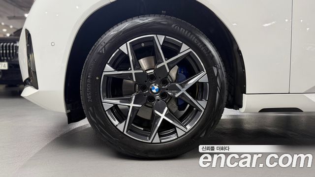 BMW X3 xDrive 20 M Sport — пробег 4 016 км — фото 5 из 5