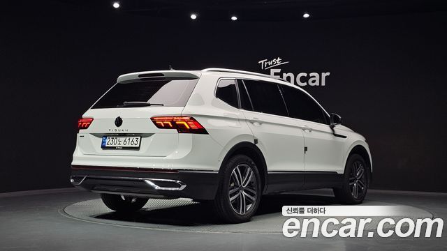 Volkswagen Tiguan 2.0 TSI Prestige — пробег 53 576 км — фото 2 из 5