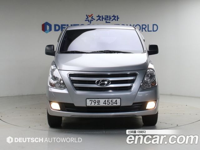 Hyundai Starex 4WD 12-Seater Wagon Smart — пробег 74 687 км — фото 3 из 5