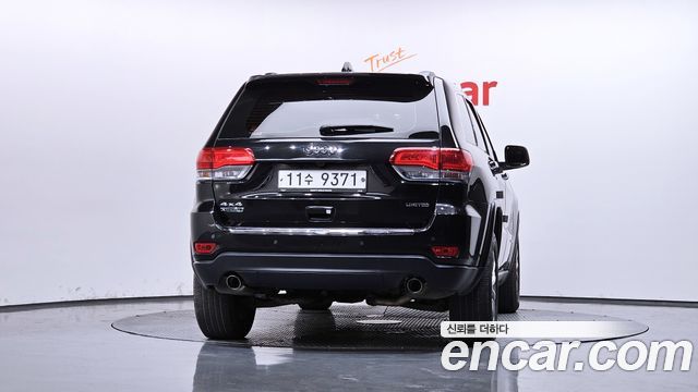 Jeep Cherokee 3.0 Diesel Limited WK2 — пробег 125 663 км — фото 4 из 5