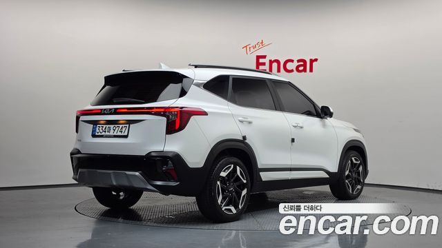 Kia Seltos из Кореи Encar