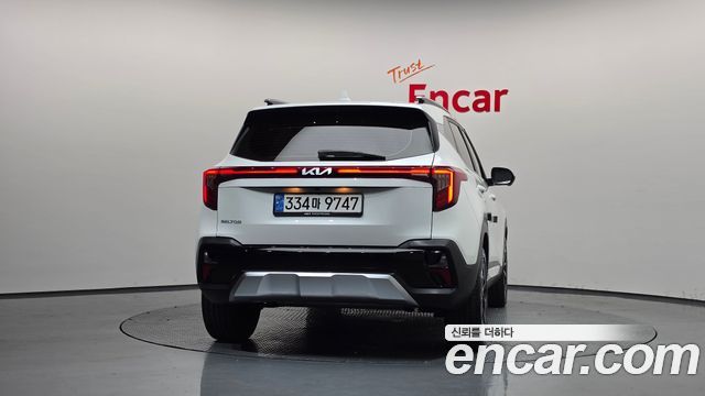 Kia Seltos из Кореи Encar
