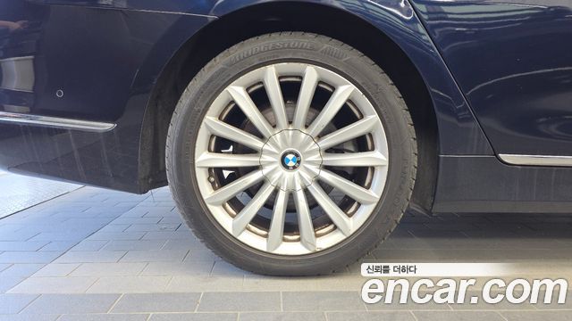 BMW 7-Series 730Ld xDrive — пробег 250 036 км — фото 5 из 5