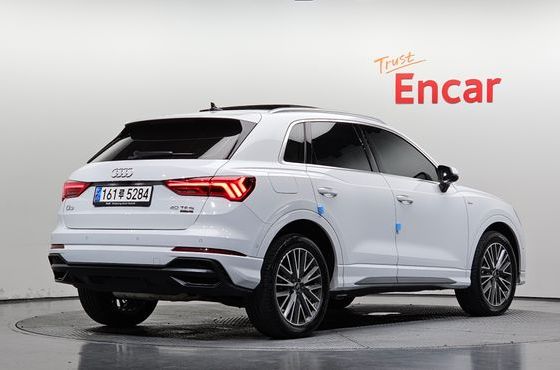 Audi Q3 40 TFSI Quattro Premium — пробег 33 476 км — фото 2 из 5