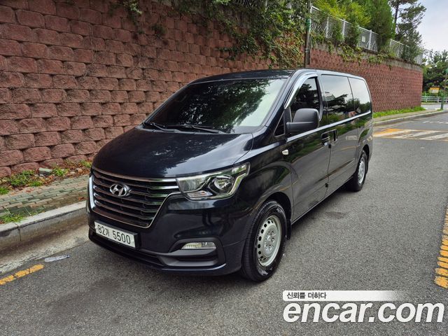 Hyundai Starex Van 3-Seater Style — пробег 138 200 км — фото 2 из 5