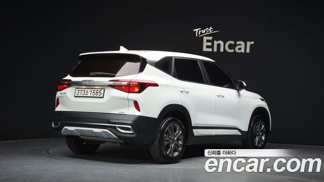 Kia Seltos из Кореи Encar