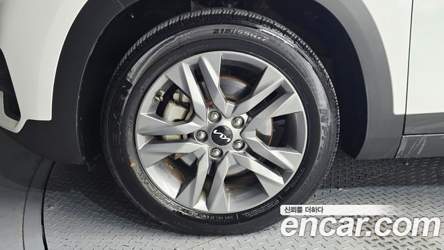 Kia Seltos из Кореи Encar