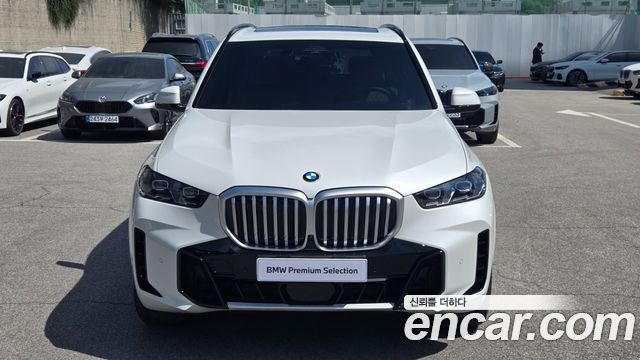 BMW X5 xDrive 40i M Sport — пробег 4 089 км — фото 3 из 5