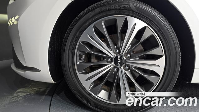 Kia K8 из Кореи Encar