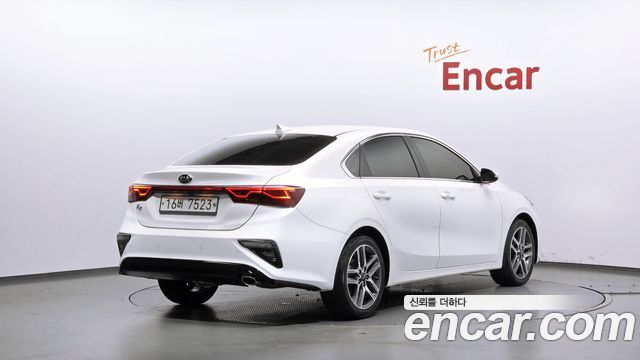 Kia K3 из Кореи Encar
