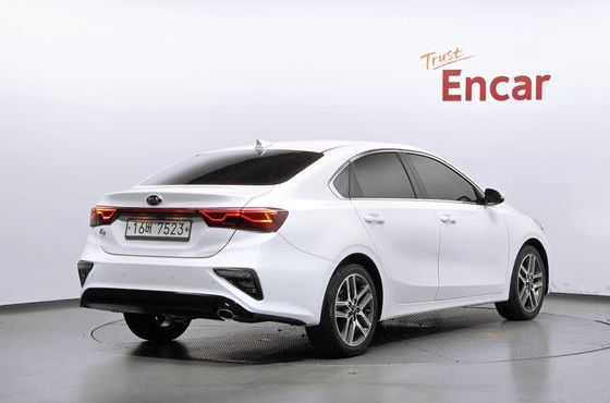 Kia K3 Luxury — пробег 46 916 км — фото 2 из 5
