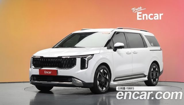 Kia Carnival Gasoline 9-Seater Signature — пробег 57 502 км — фото 1 из 5