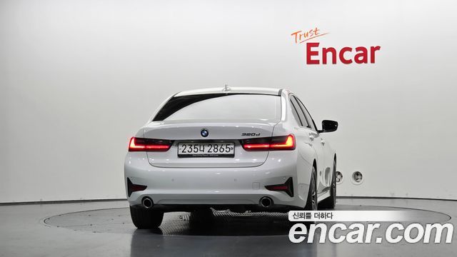 BMW 3-Series из Кореи Encar